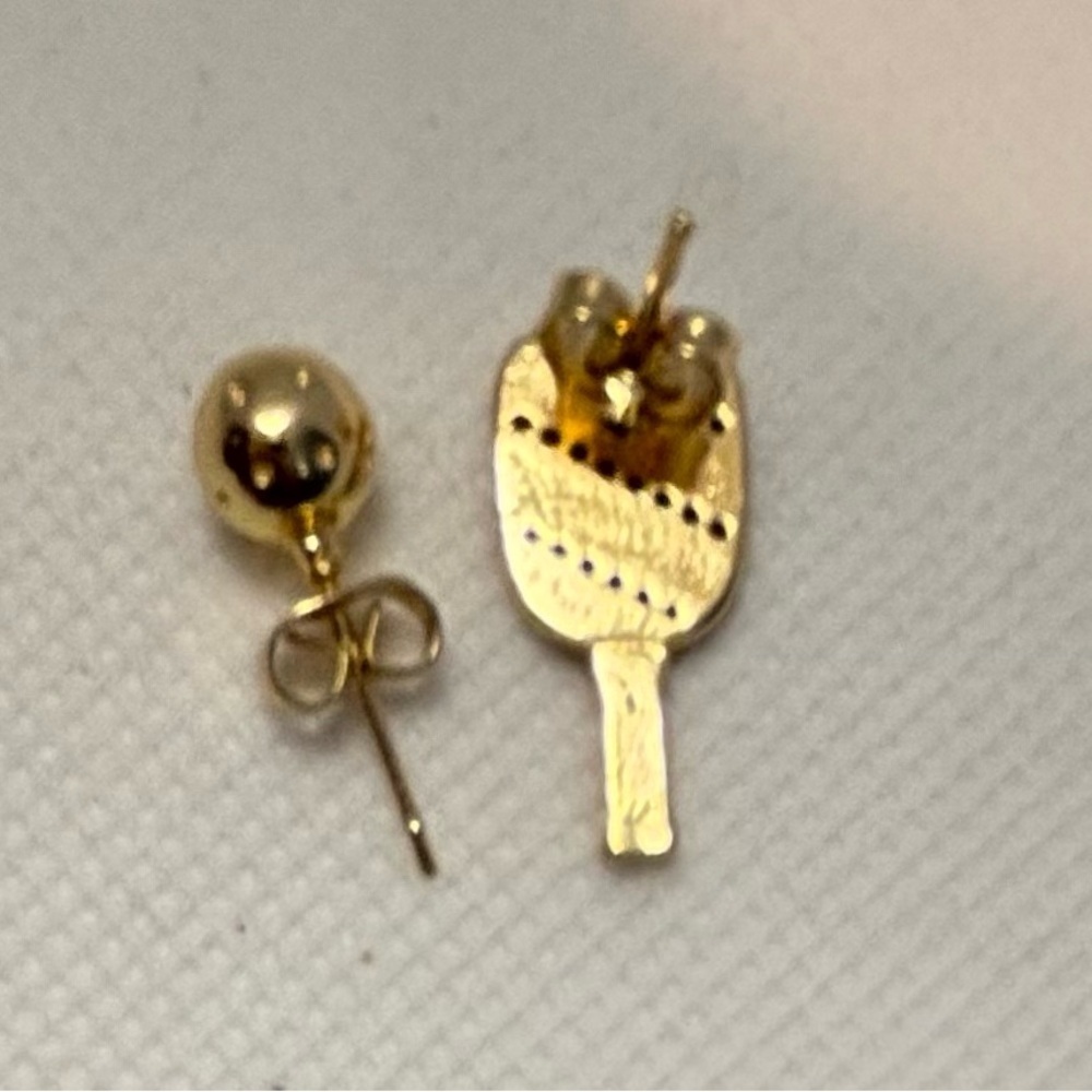 Pickleball | Paddle and Ball Stud Earrings, set - Picture 6 of 10